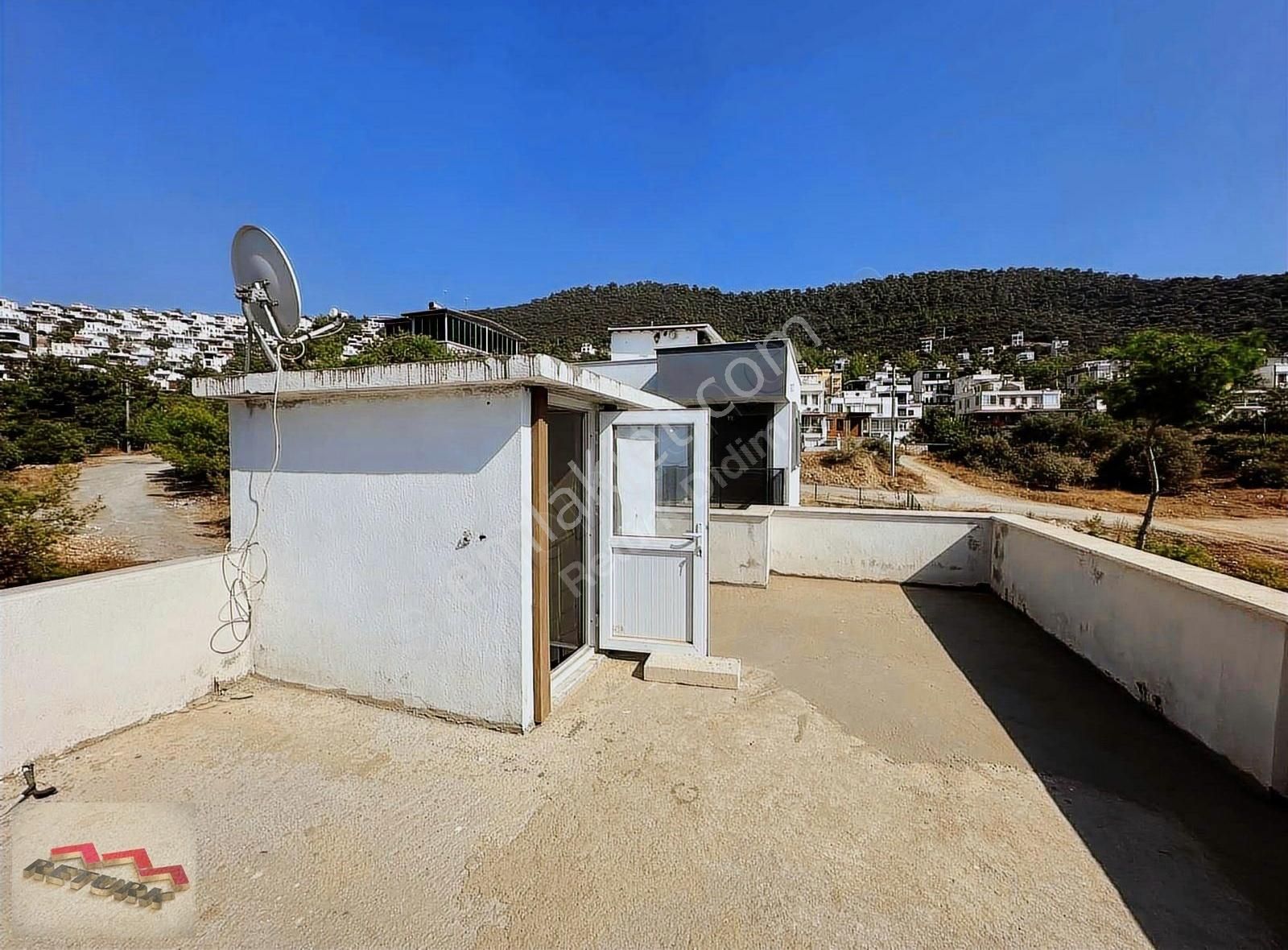 Akbük Mah. 2+1 Panoramik Deniz Manzaralı Villa - Görsel 13