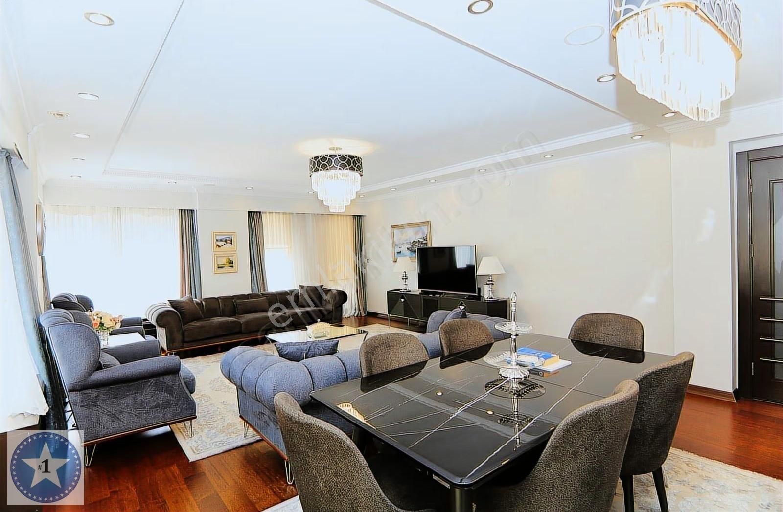 Çok Özel Konum Çok Özel Bina Çok Özel Ve Büyük Bir Daire - Görsel 14