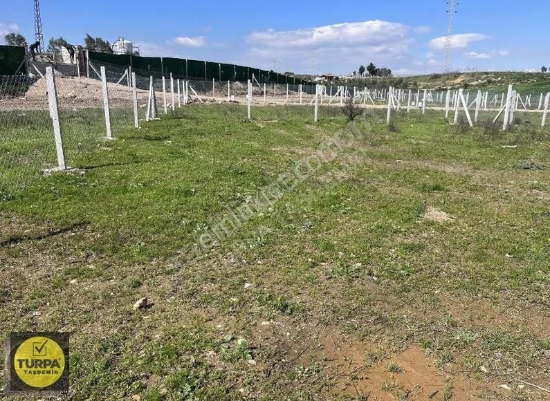 Turpa Taşdemirden Menderes Merkeze Çokyakın 265 M2 Satılık Bahçe - Görsel 5