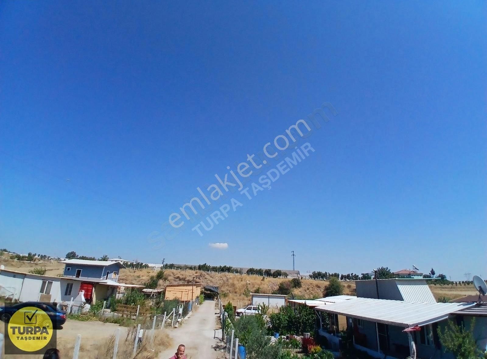 Turpa Taşdemirden Menderes Merkeze Çokyakın 265 M2 Satılık Bahçe - Görsel 12