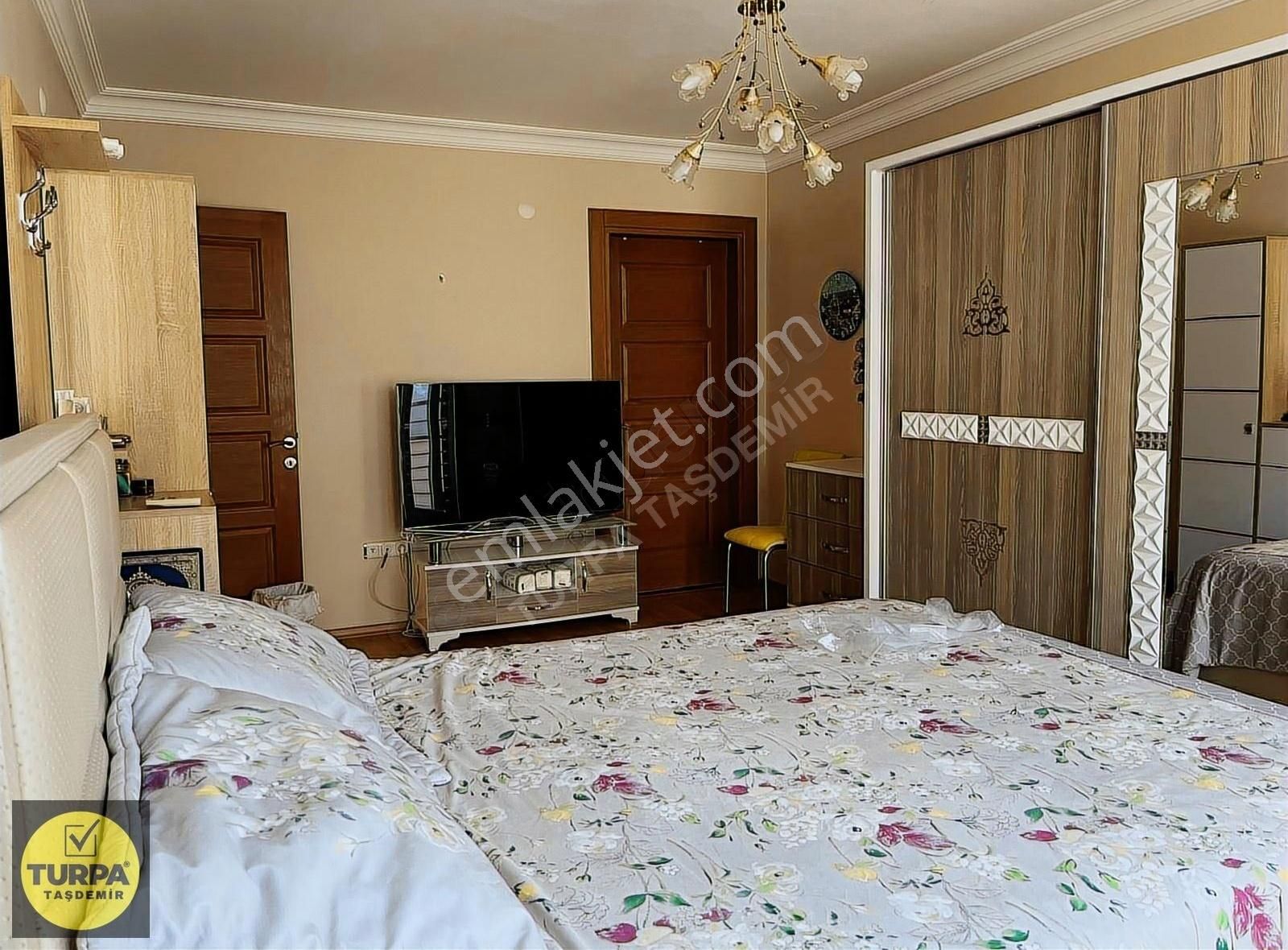 Turpa Taşdemir'den Beylikdüzün'de Satılık Lüx 5+2 Dublex Daire - Görsel 10