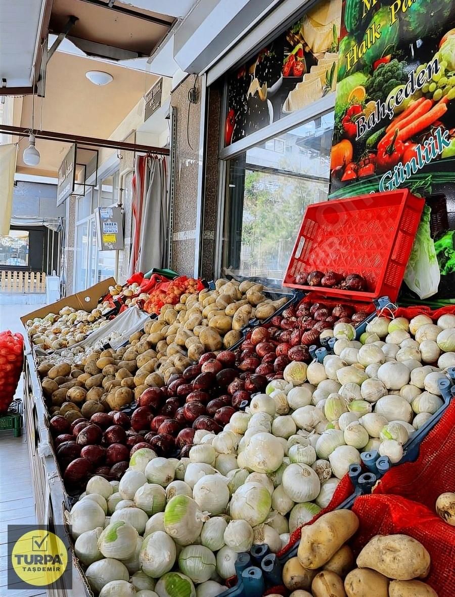 Karşıyaka Dedebaşı Mah.'nde Devren Kiralık Manav & Şarküteri - Görsel 14