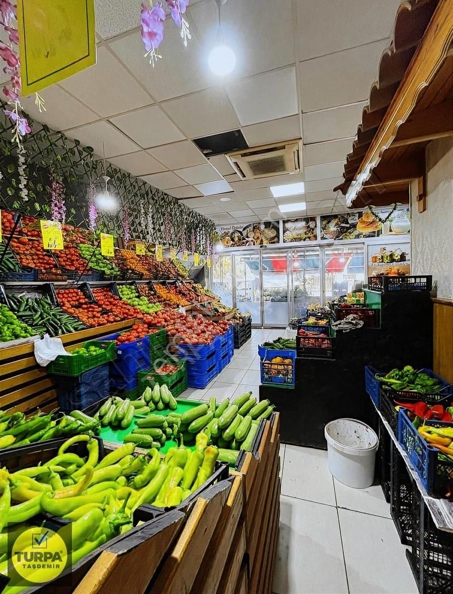 Karşıyaka Dedebaşı Mah.'nde Devren Kiralık Manav & Şarküteri - Görsel 13
