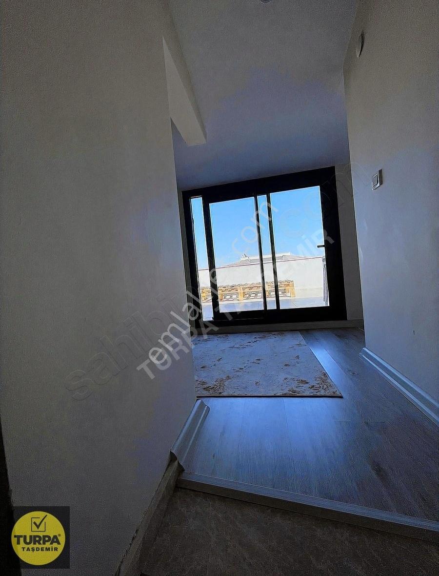 Menderes Cüneytbey Mahalles'inde Satılık Dubleks Daire (4+1) - Görsel 11