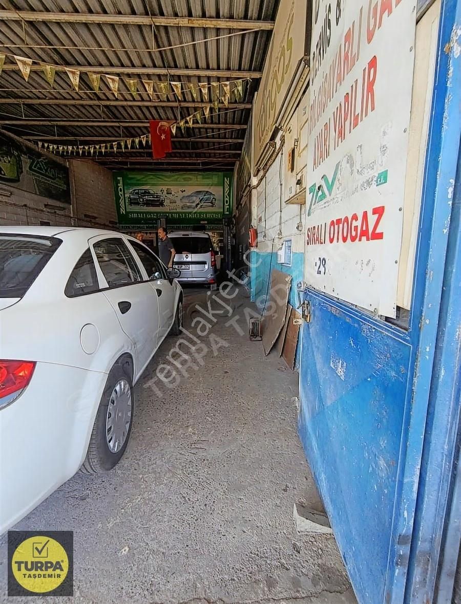 Turpa Taşdemirden 6. Sanayi Sit. 200 M2 Satılık Dükkan - Görsel 4