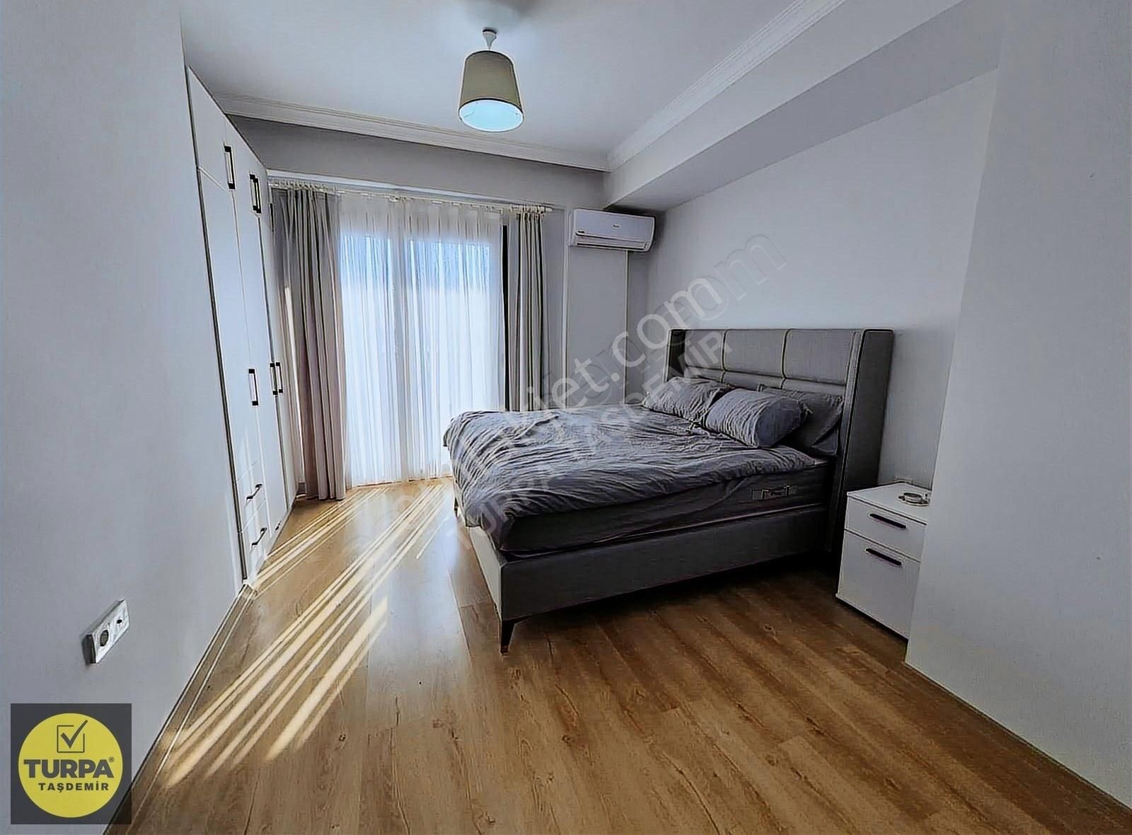 Yeni Foça Da Satılık 330 M2 Arsalı Müstakil 5+1 Tribleks Villa - Görsel 21