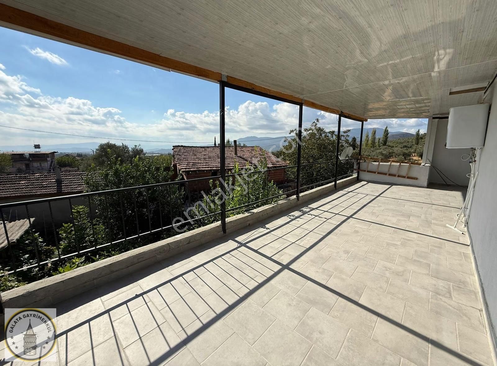 Galata,dan Germencik Balatçık Mah De 320 M² 4+1 Müstakil Köy Evi - Görsel 23