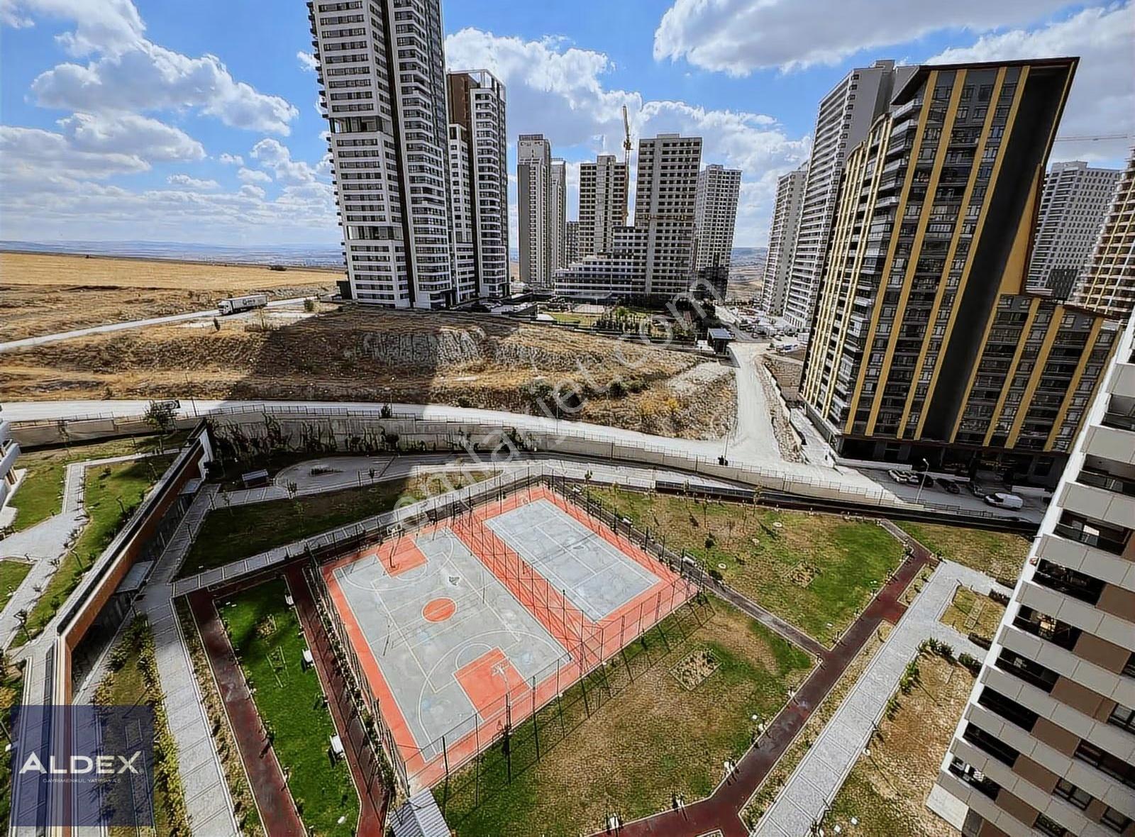İncek Taşpınar'da Nevaport Sitesinde 9. Kat 3+1 Satılık Lüks D - Görsel 17