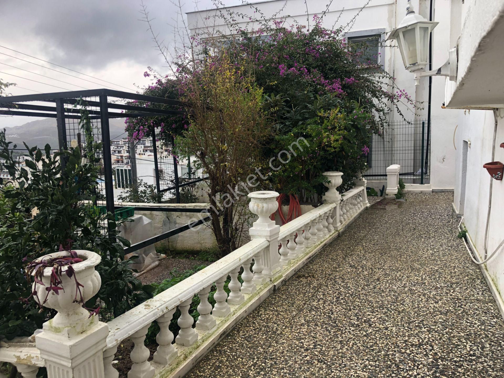 Bodrum Turgutreis Karabağ'da Satılık 3+1 Bahçe Katı Daire - Görsel 28