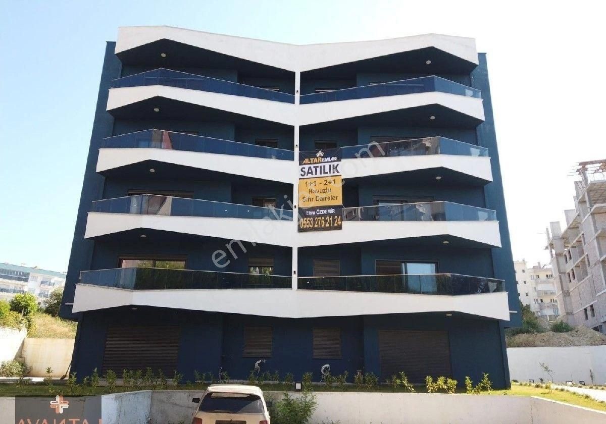 Kuşadası'nda Havuzlu Doğalgazlı 2+1 Daire - Görsel 4