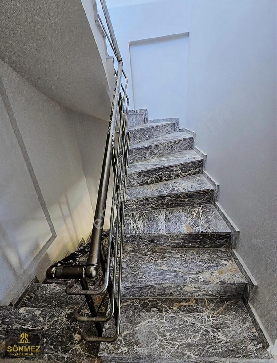 Seferihisar Ürkmez Doğanbeyede Satılık 3+1villa Denize Yürüme Ms - Görsel 18