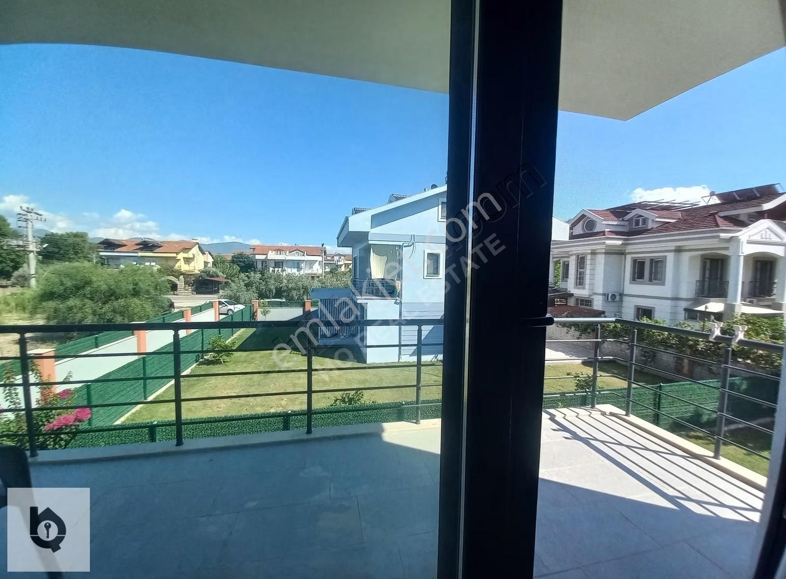 Hq Emlaktan Akarca'da Müstakil 5+1 Satılık Lüks Villa - Görsel 6