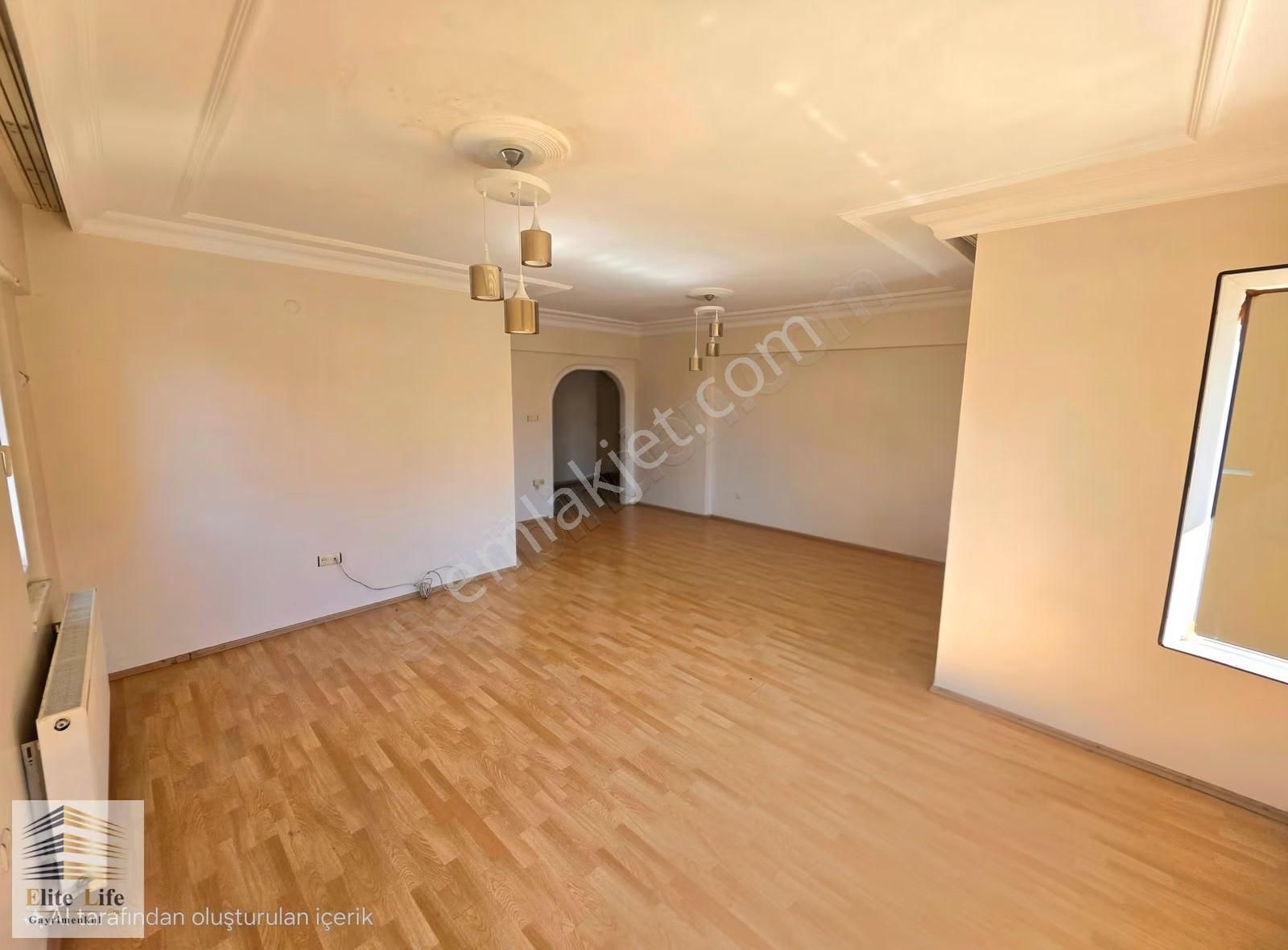 Ümraniye Madenler'de Site İçerisinde 160 M2 3+1 Daire - Görsel 4