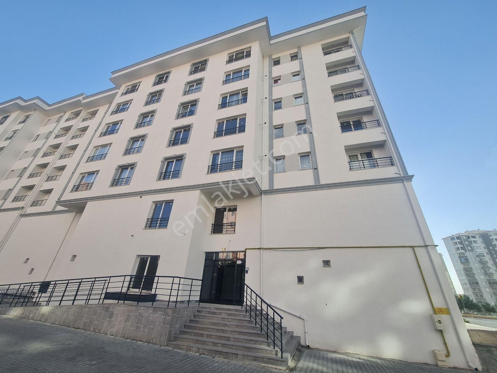 Mimarsinan Bahçelievler Mh. De 3 +1 Satılık Sıfır Daire - Görsel 2