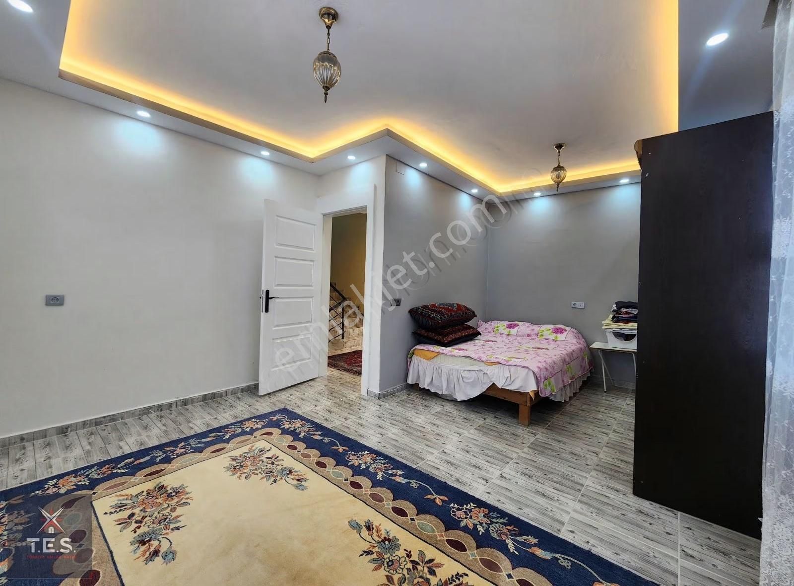 T.e.s.'den Yol Üstü Havuzlu Bakımlı Masrafsız Bağ Evi - Görsel 8