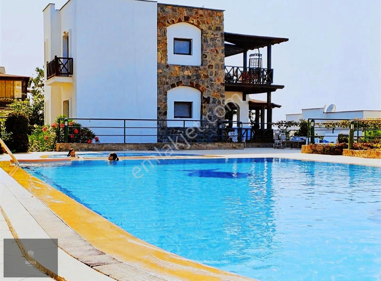 Bodrum Yalıkavak'ta Site İçinde Satılık Bahçe Katı Bahçelidaire - Görsel 9