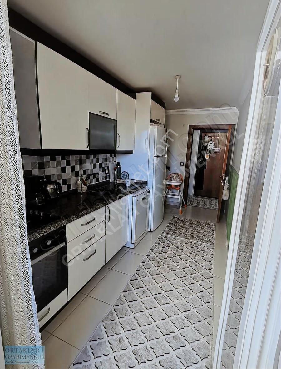 Sultanbeyli Adil Mahallesinde 2+1 Ara Kat Asansörlü - Görsel 5