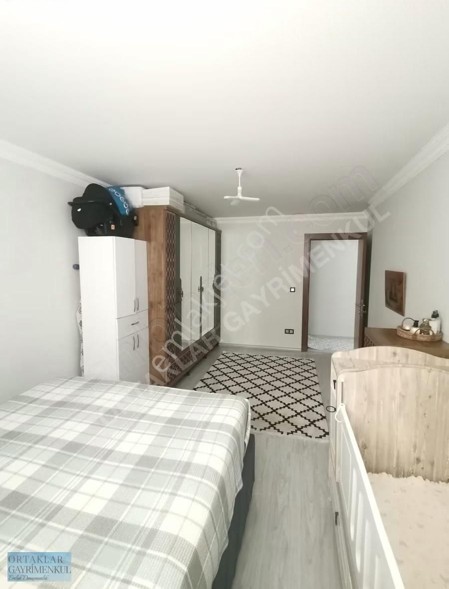 Sultanbeyli Adil Mahallesinde 2+1 Ara Kat Asansörlü - Görsel 10