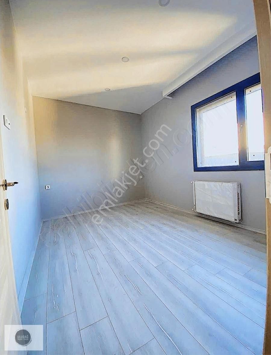 Bakırçay Üniversitesine Yürüyüş Mesafesinde 2+1 Dublex Daire - Görsel 2