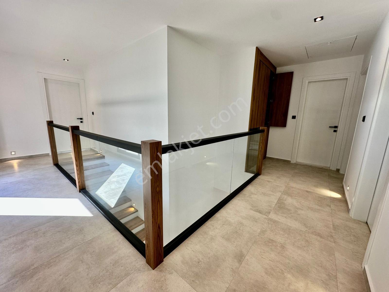 Aydın Didim Mavişehir 6+1 Ayrı Muftak Havuzlu Satılık Villa - Görsel 3