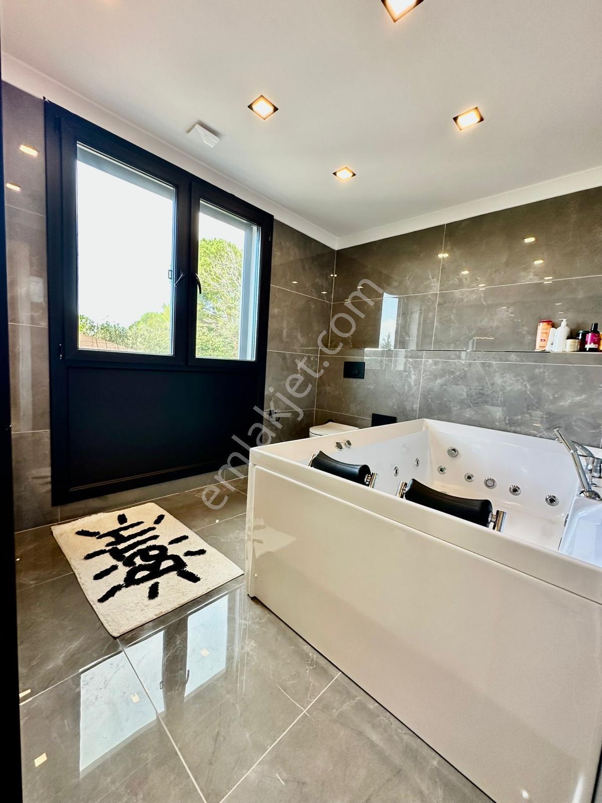 Aydın Didim Mavişehir 6+1 Ayrı Muftak Havuzlu Satılık Villa - Görsel 33