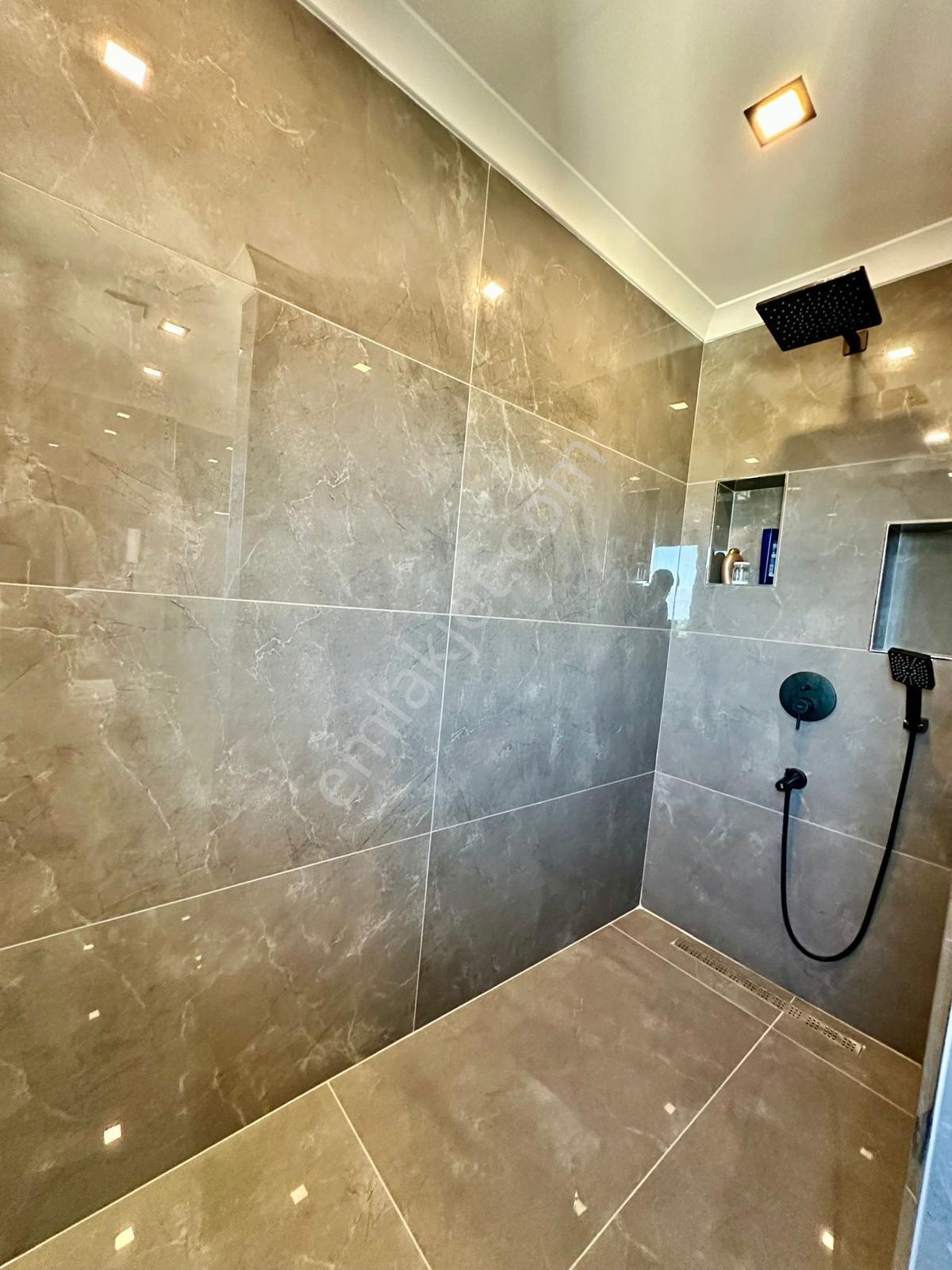 Aydın Didim Mavişehir 6+1 Ayrı Muftak Havuzlu Satılık Villa - Görsel 17