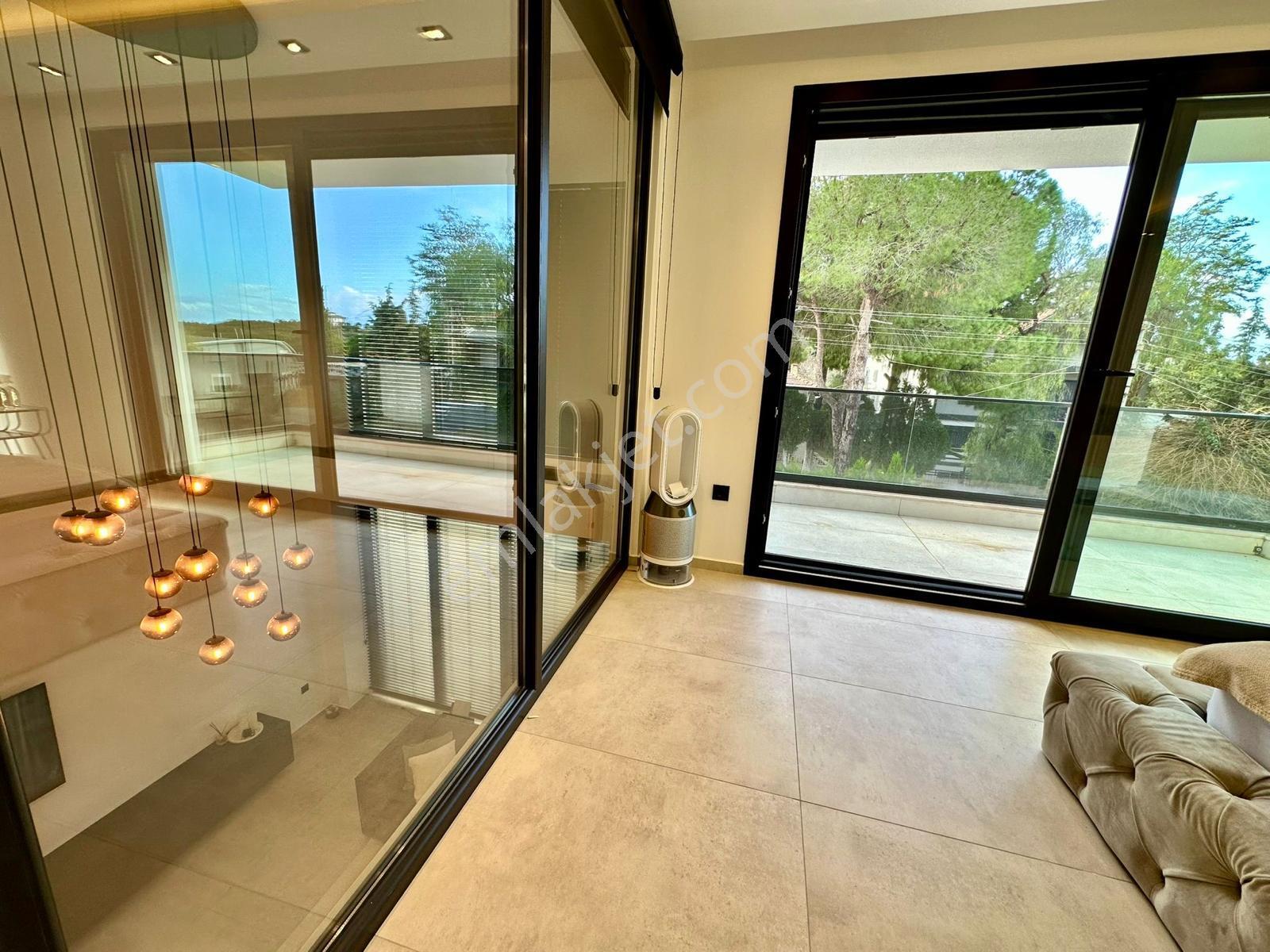 Aydın Didim Mavişehir 6+1 Ayrı Muftak Havuzlu Satılık Villa - Görsel 34