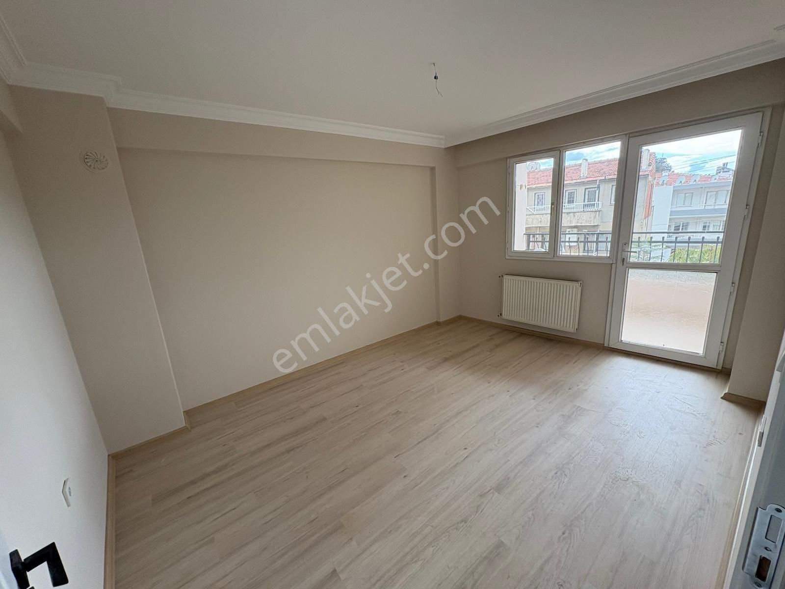 Hasanağa Bahçesi Yakını Erdem Caddesi Üstü Satılı 3+1 Daire - Görsel 29