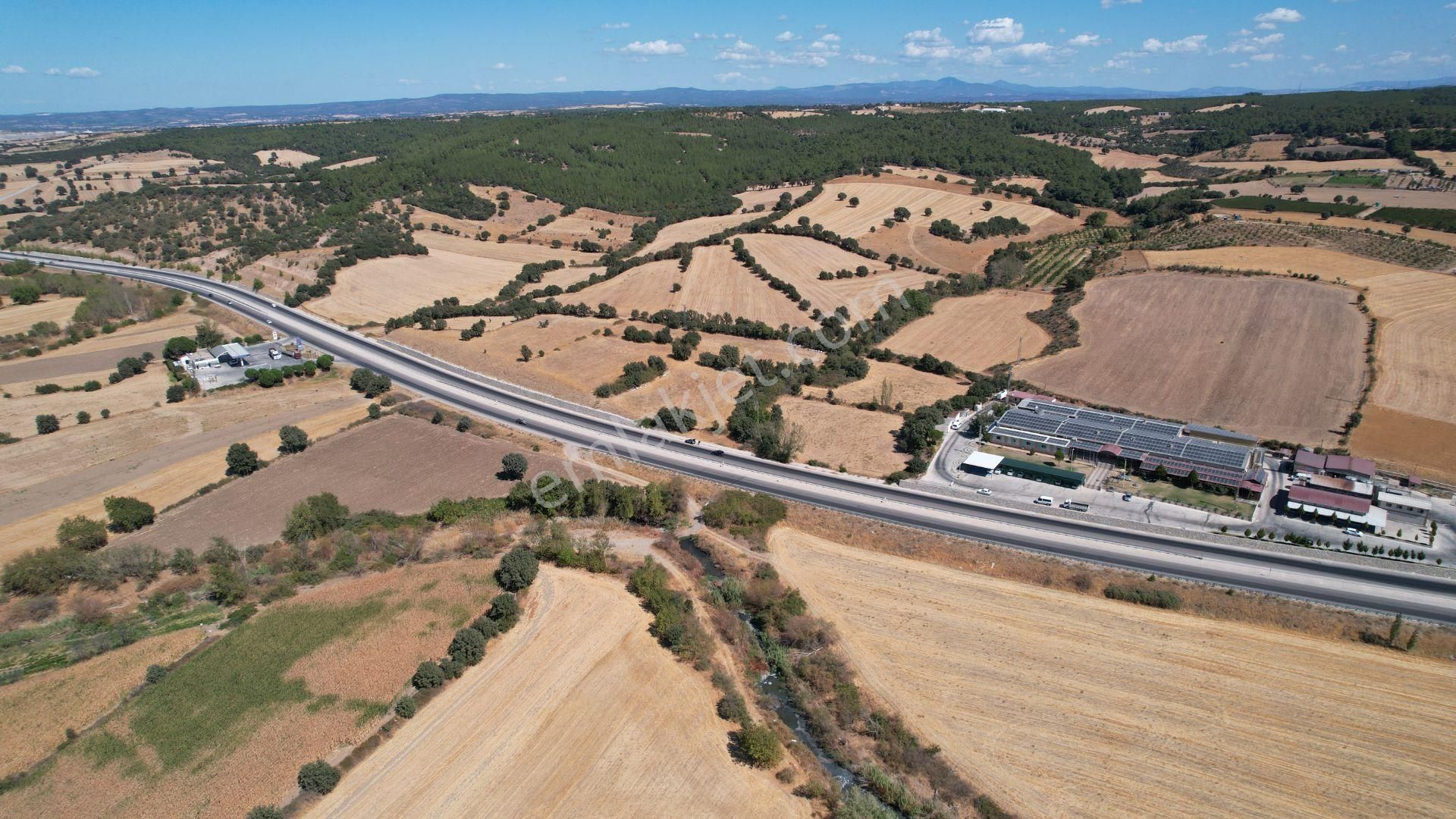 Ezine Bahçeli'de Çanakkale- İzmir Otoyoluna Cephe Satılık Arsa - Görsel 4