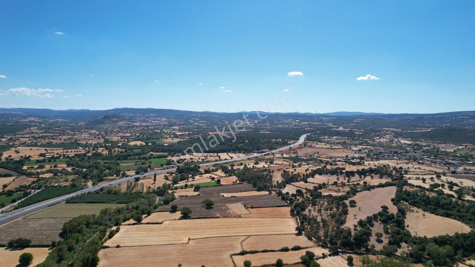 Ezine Bahçeli'de Çanakkale- İzmir Otoyoluna Cephe Satılık Arsa - Görsel 7