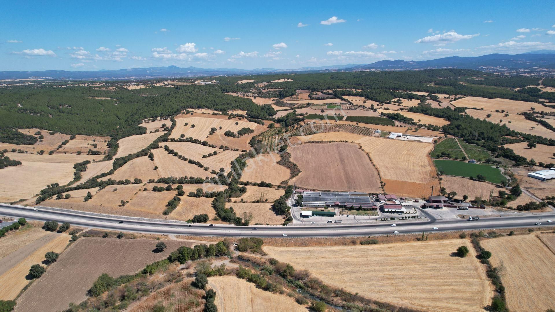 Ezine Bahçeli'de Çanakkale- İzmir Otoyoluna Cephe Satılık Arsa - Görsel 8