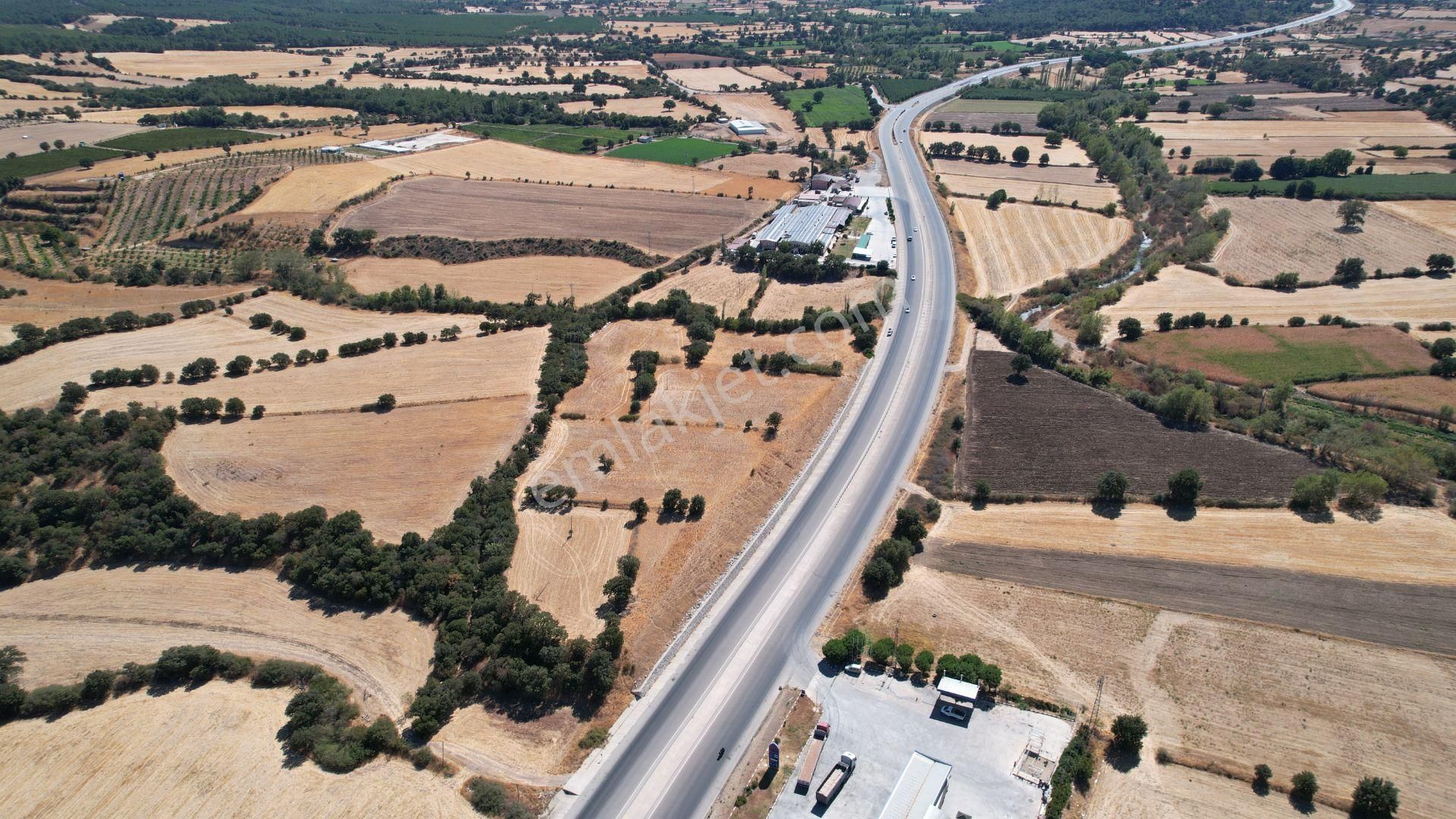 Ezine Bahçeli'de Çanakkale- İzmir Otoyoluna Cephe Satılık Arsa - Görsel 9