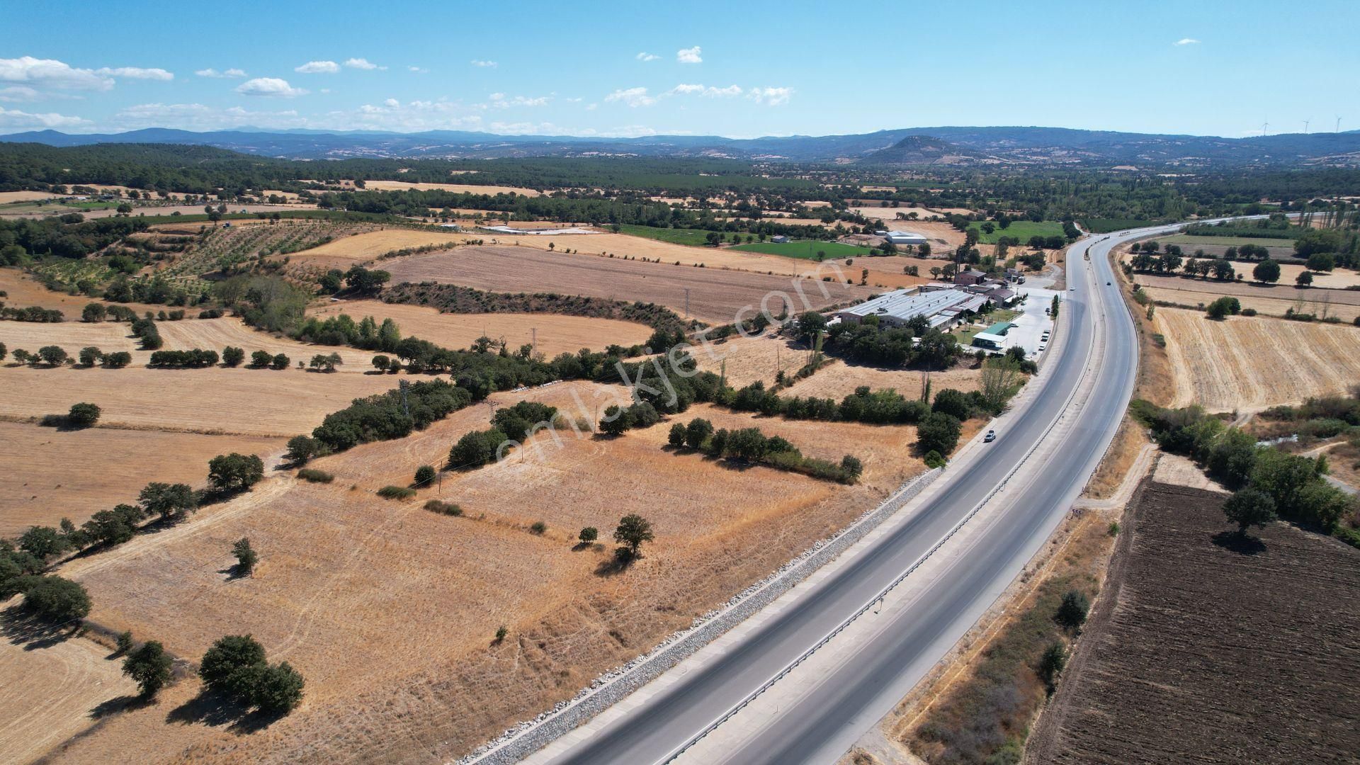 Ezine Bahçeli'de Çanakkale- İzmir Otoyoluna Cephe Satılık Arsa - Görsel 13