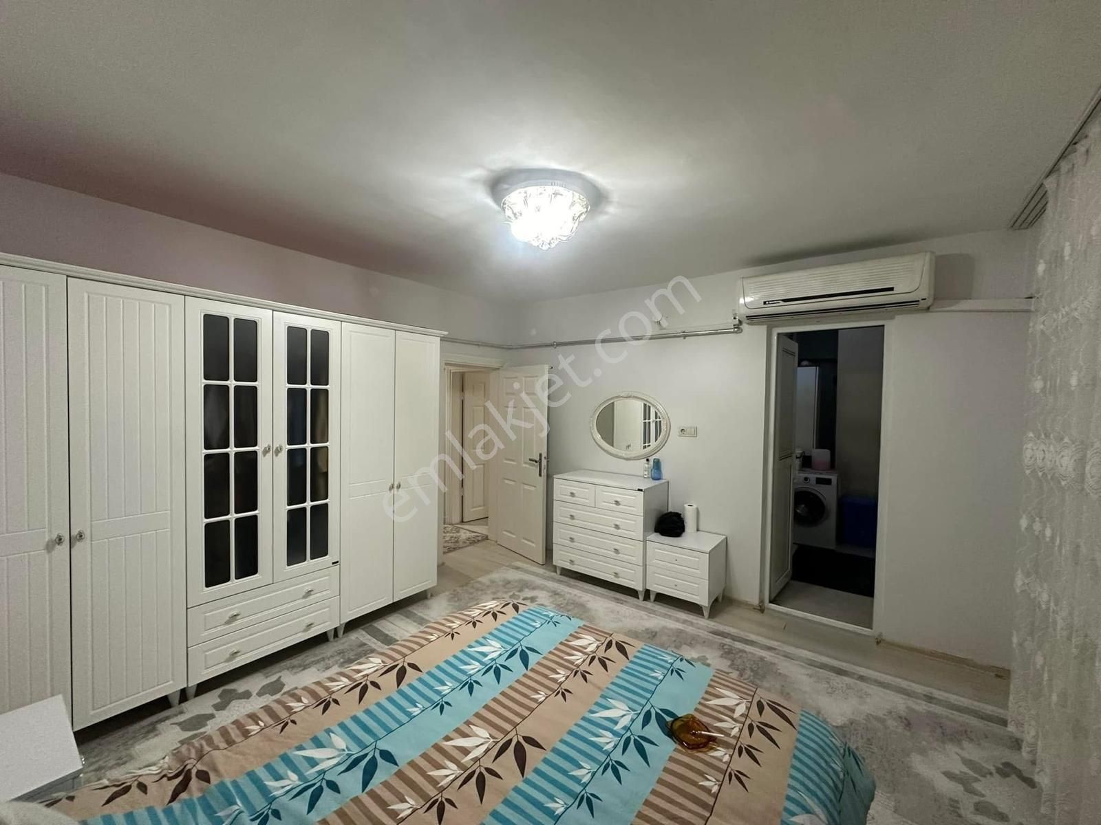 Akev Gayrimenkul'den Akpiyar'da Bakımlı Geniş Son Kat 3+1 Daire - Görsel 22