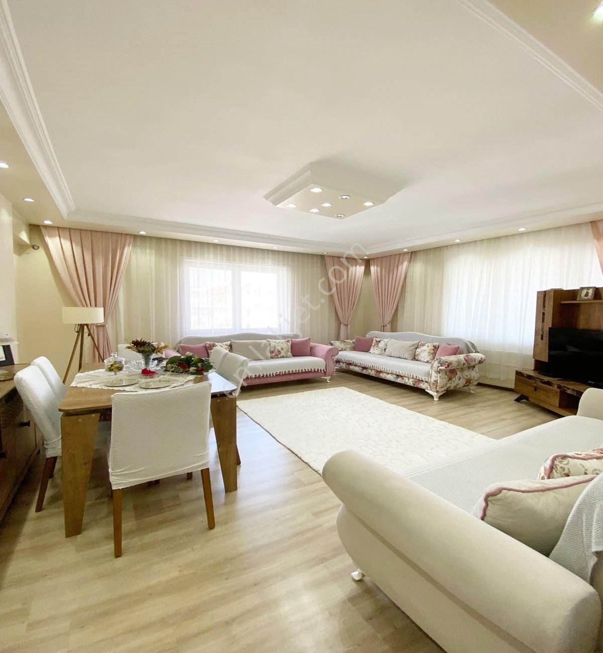 Avcılar Denizköşklerde 6+2 Ferah Geniş Satılık Dublex - Görsel 34