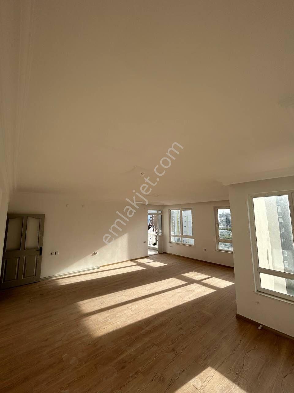 Güzelobada Denize Yakın Tadilatlı 3+1 Daire