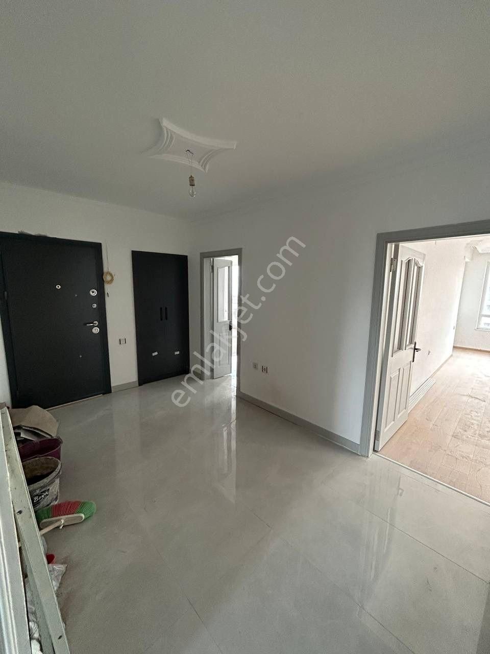 Güzelobada Denize Yakın Tadilatlı 3+1 Daire - Görsel 21