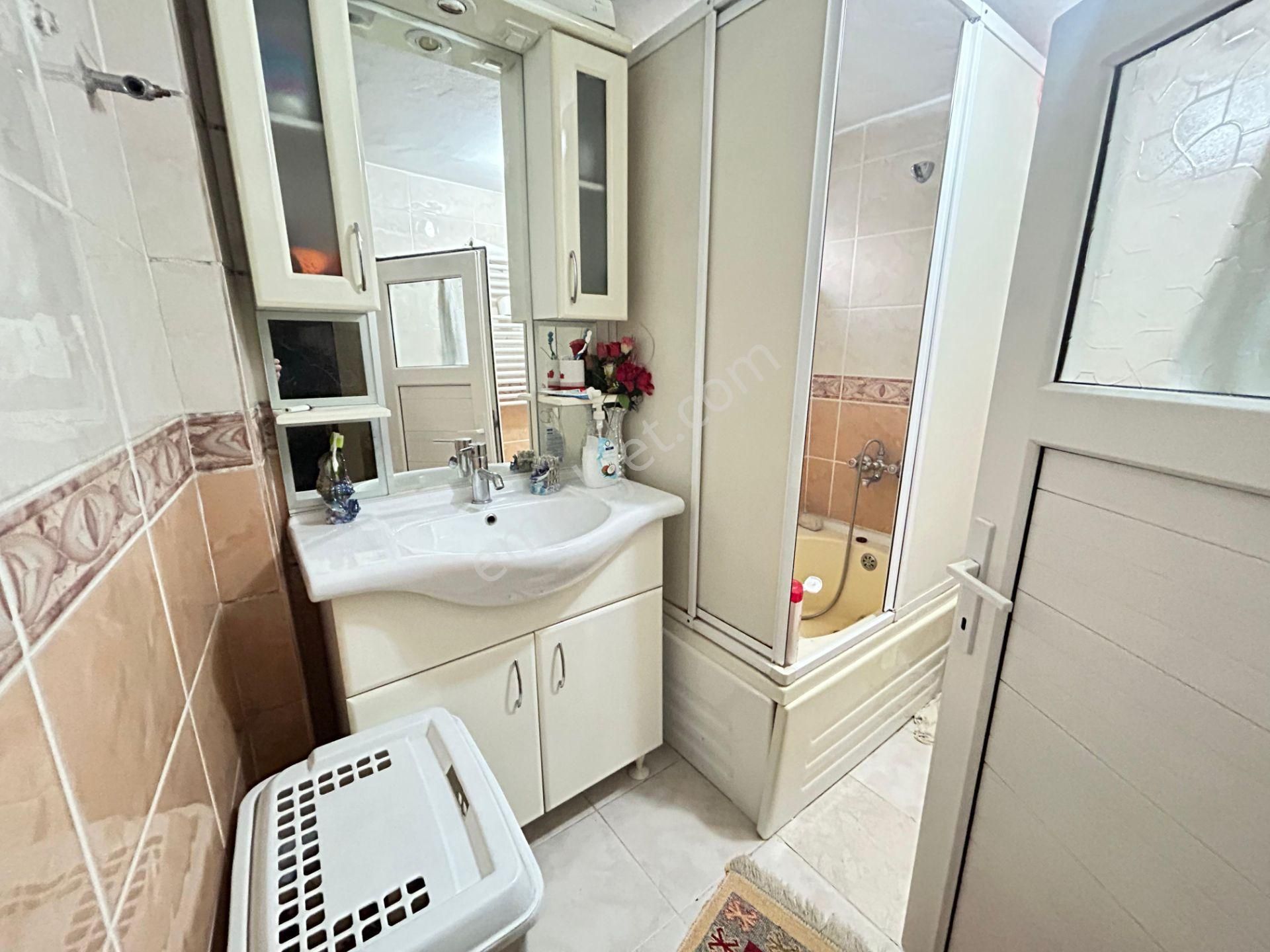 Bursa Yıldırım Hocataşkında 3 Katlı 90m2 Kombili Manzaralı Müstakil Ev - Görsel 24