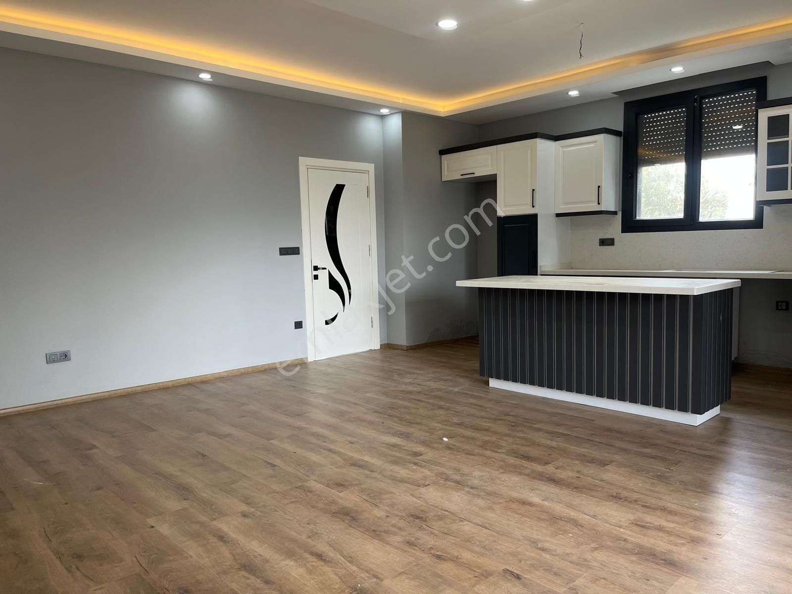 Güre Ssk Mevkisinde 6+1 Satılık Tasarım Villa - Görsel 7