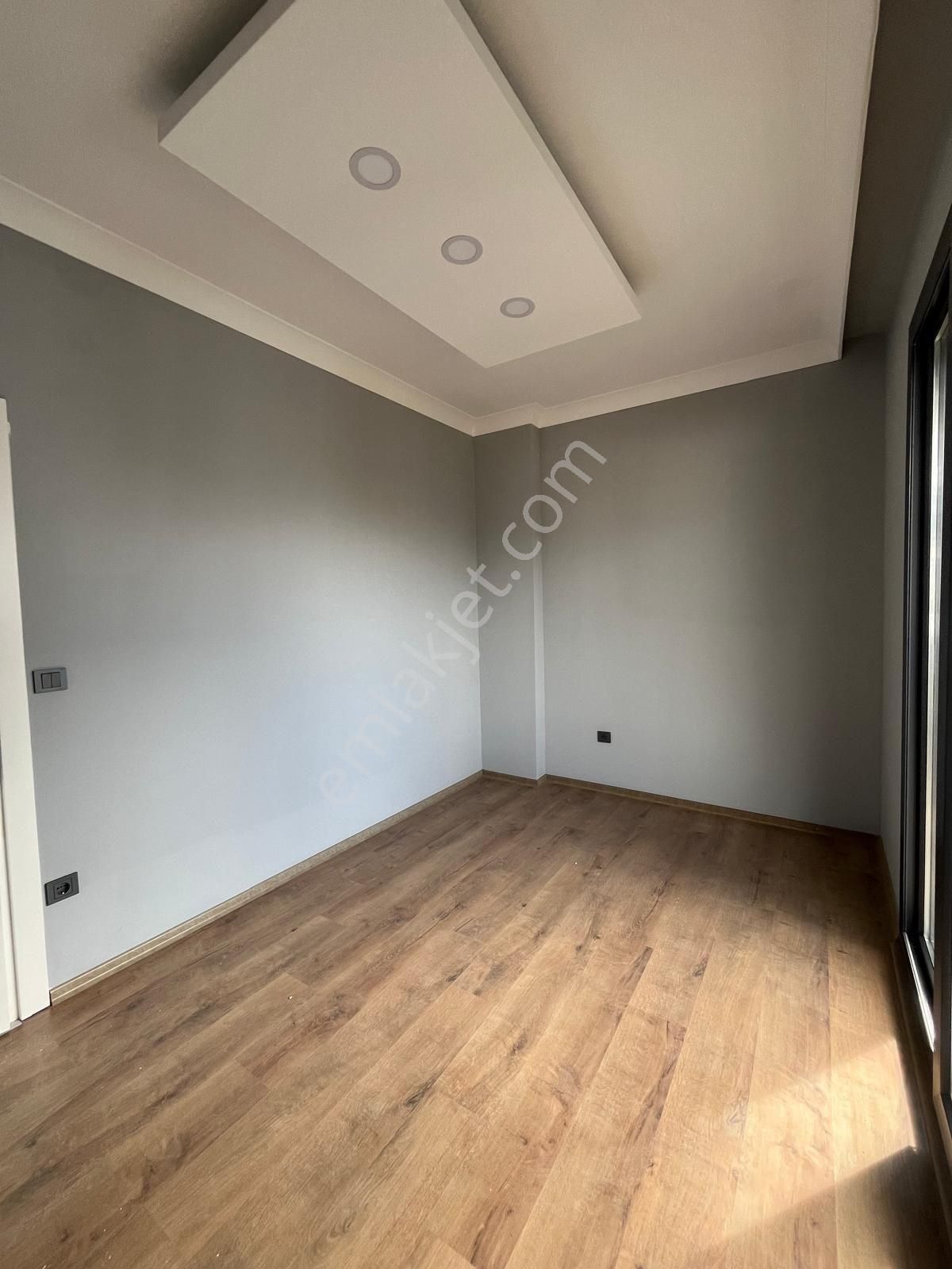 Güre Ssk Mevkisinde 6+1 Satılık Tasarım Villa - Görsel 24