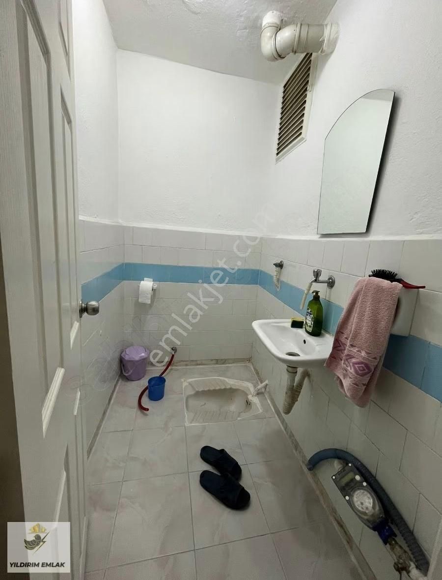 Yıldırım Emlak'tan Carsı Merkezde 3+1 Ara Kat Dogalgazlı Daire - Görsel 8
