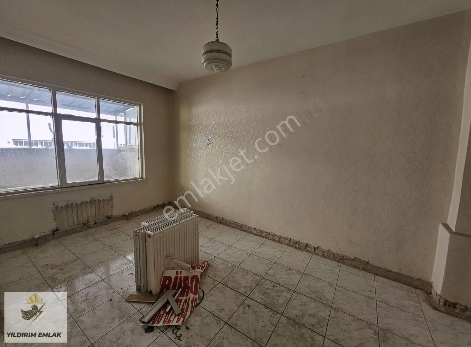 Yıldırım Emlak'tan Carsı Merkezde Isyerı Ruhsatlı 2+1 Ofis - Görsel 12