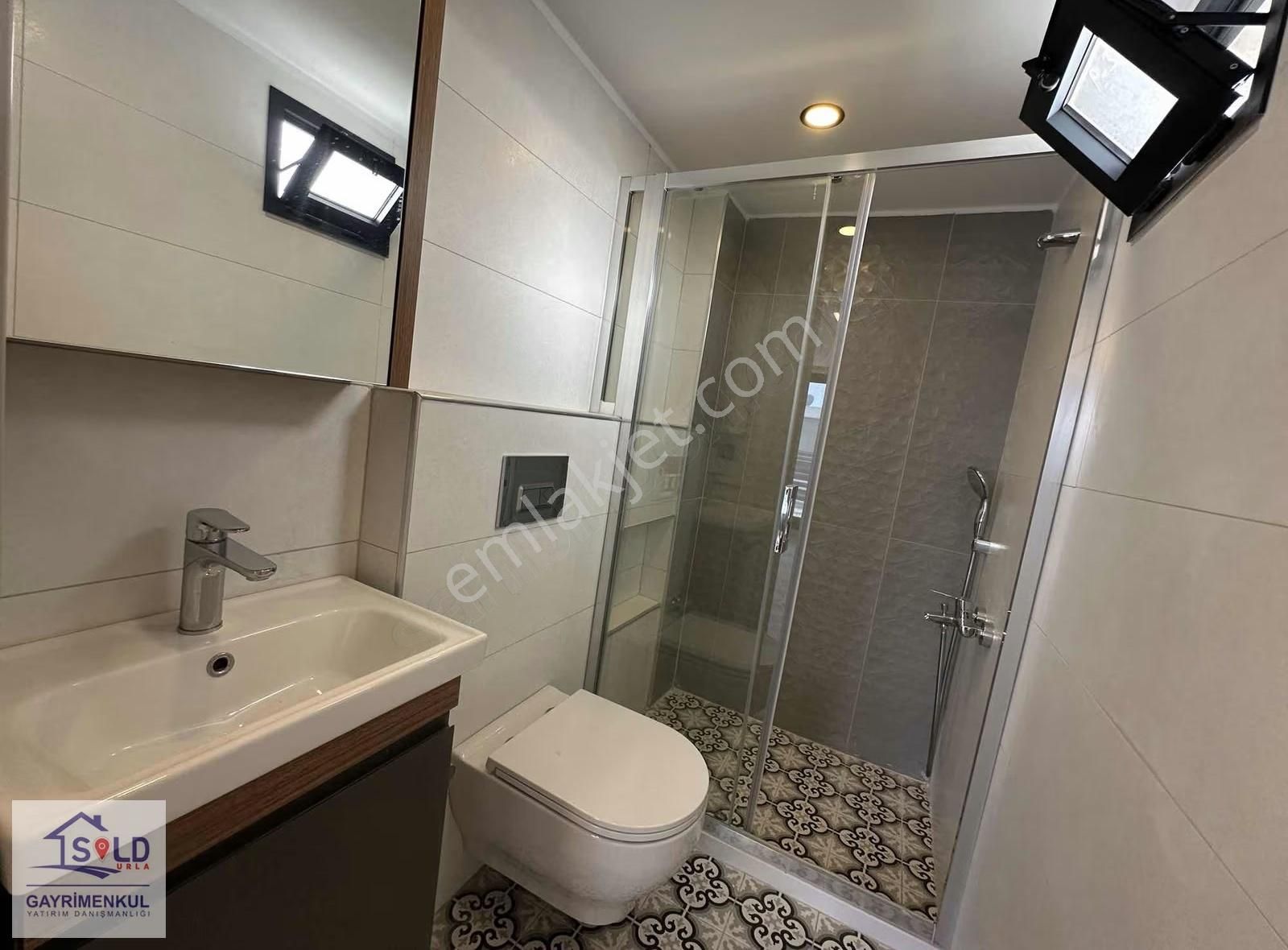 Urla Atatürk Mahallesi Site İçi Satılık Havuzlu Villa - Görsel 15