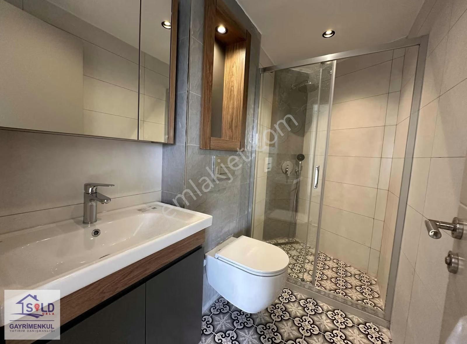 Urla Atatürk Mahallesi Site İçi Satılık Havuzlu Villa - Görsel 13