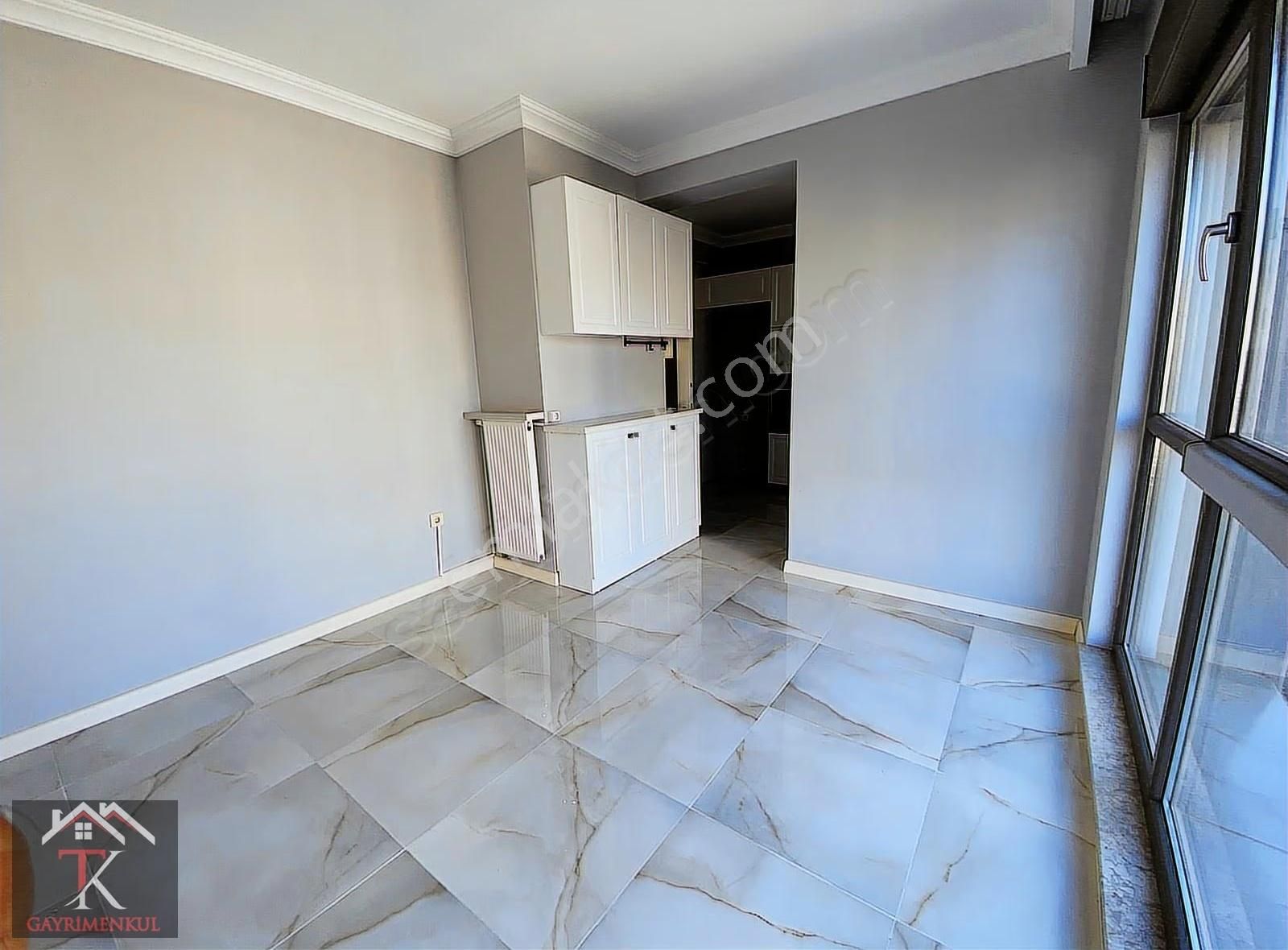 Feneryolunda 130m2 Geniş 3+1 Kiralık Daire - Görsel 2