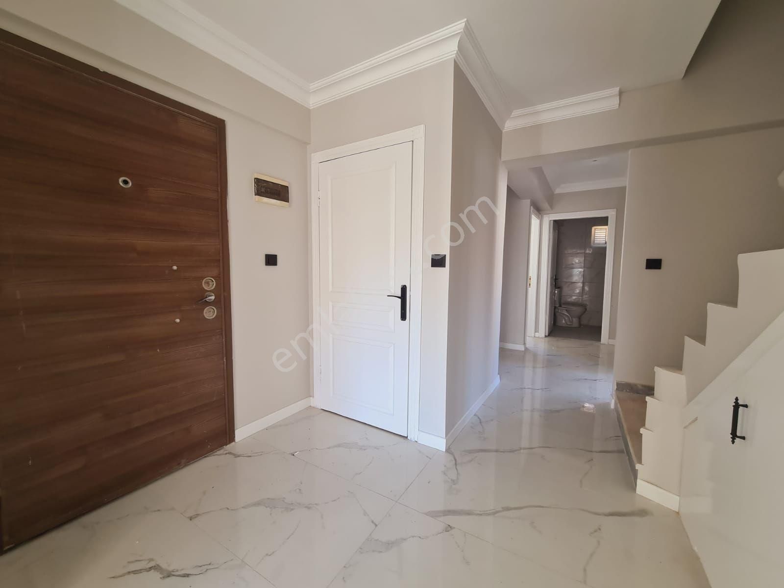 Melek Özen İ.ö.o Arkasında Full Yapılı Asansörlü 6+1 - Görsel 6