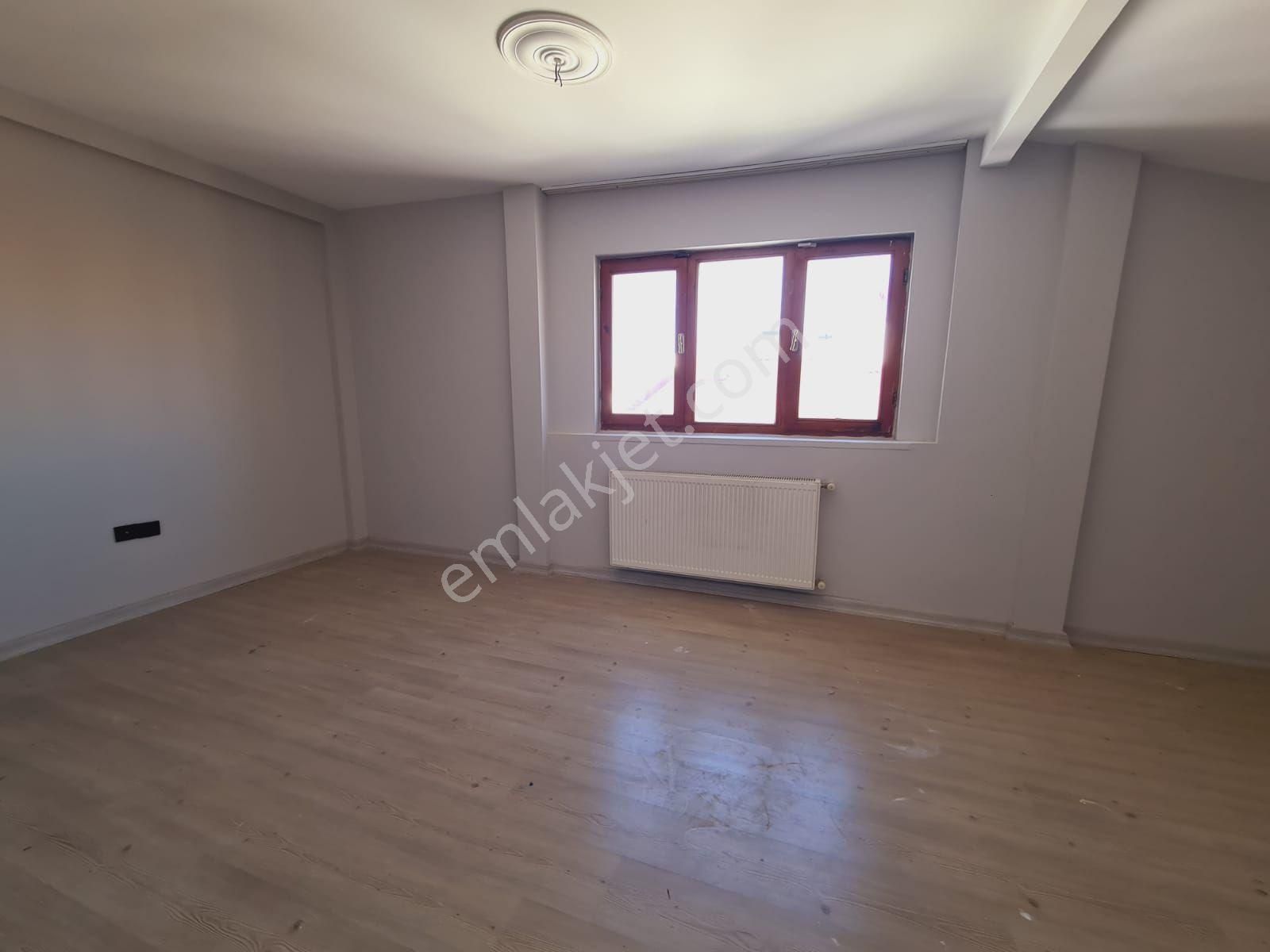 Melek Özen İ.ö.o Arkasında Full Yapılı Asansörlü 6+1 - Görsel 29