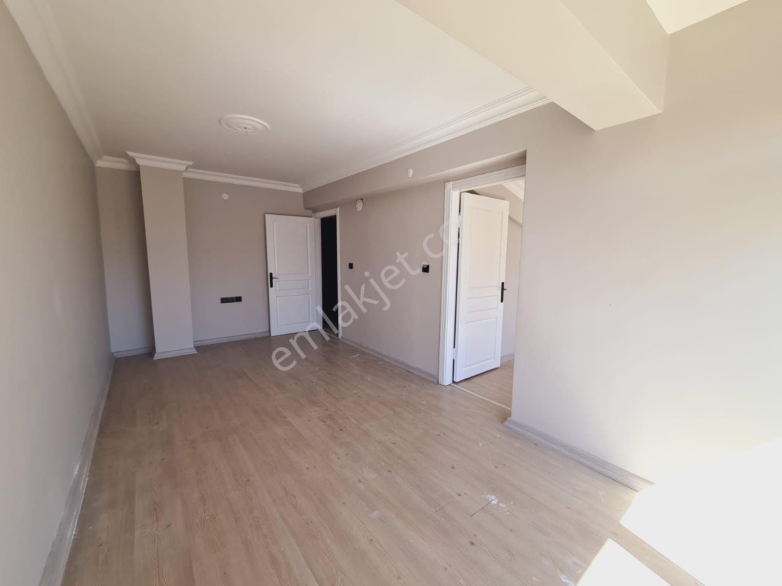 Melek Özen İ.ö.o Arkasında Full Yapılı Asansörlü 6+1 - Görsel 28