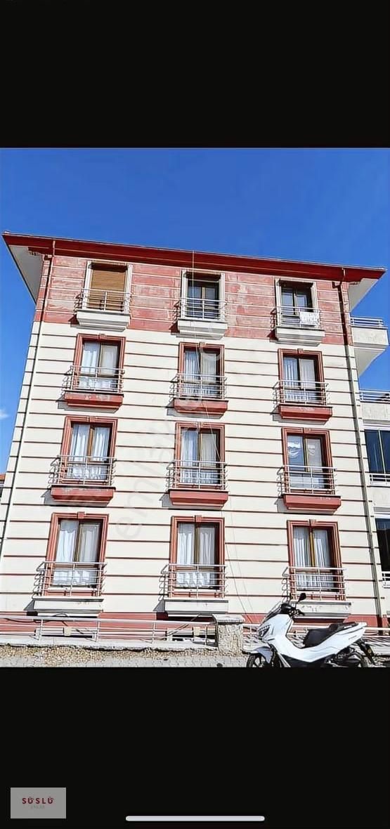Ayvalık 150 Evler Satılık 3+1 Kaloriferli Daire - Görsel 2