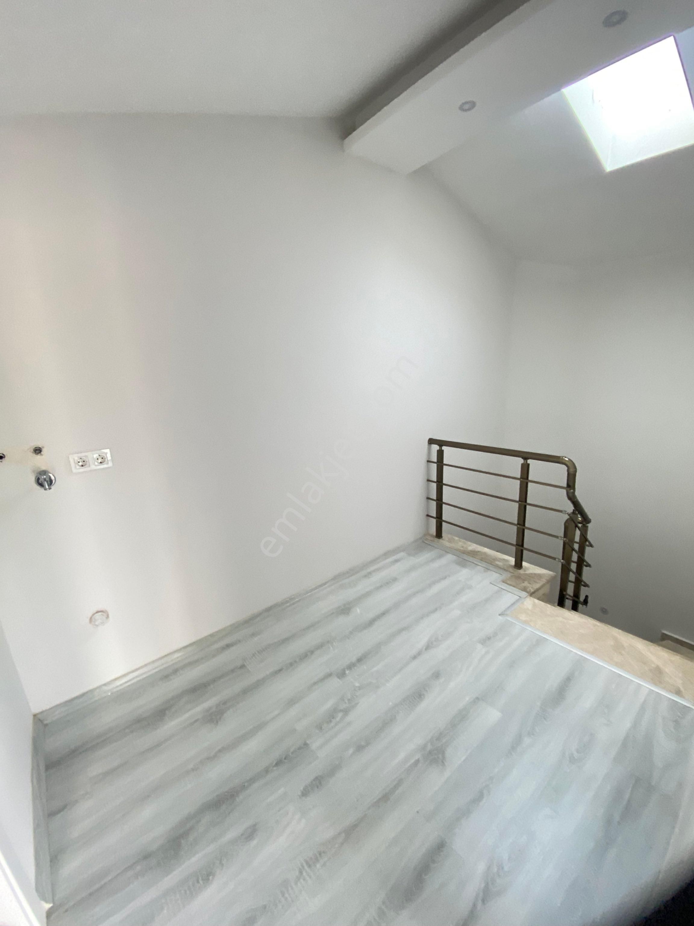 Dyk Est Emlaktan Karaçalı Mah. 3+1 140 M2 Ebeveyn Banyolu Sıfır Satılık Çatı Dubleks - Görsel 23